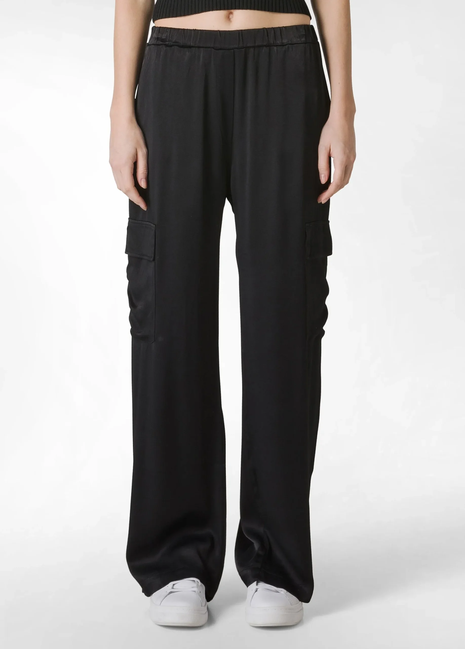 Fashion Pantalone Cargo In Raso Nero Donna Pantaloni